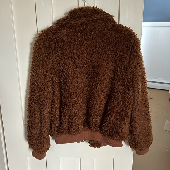 Teddy style fluffy bomber jacket with pockets. Used. - Picture 2 of 2